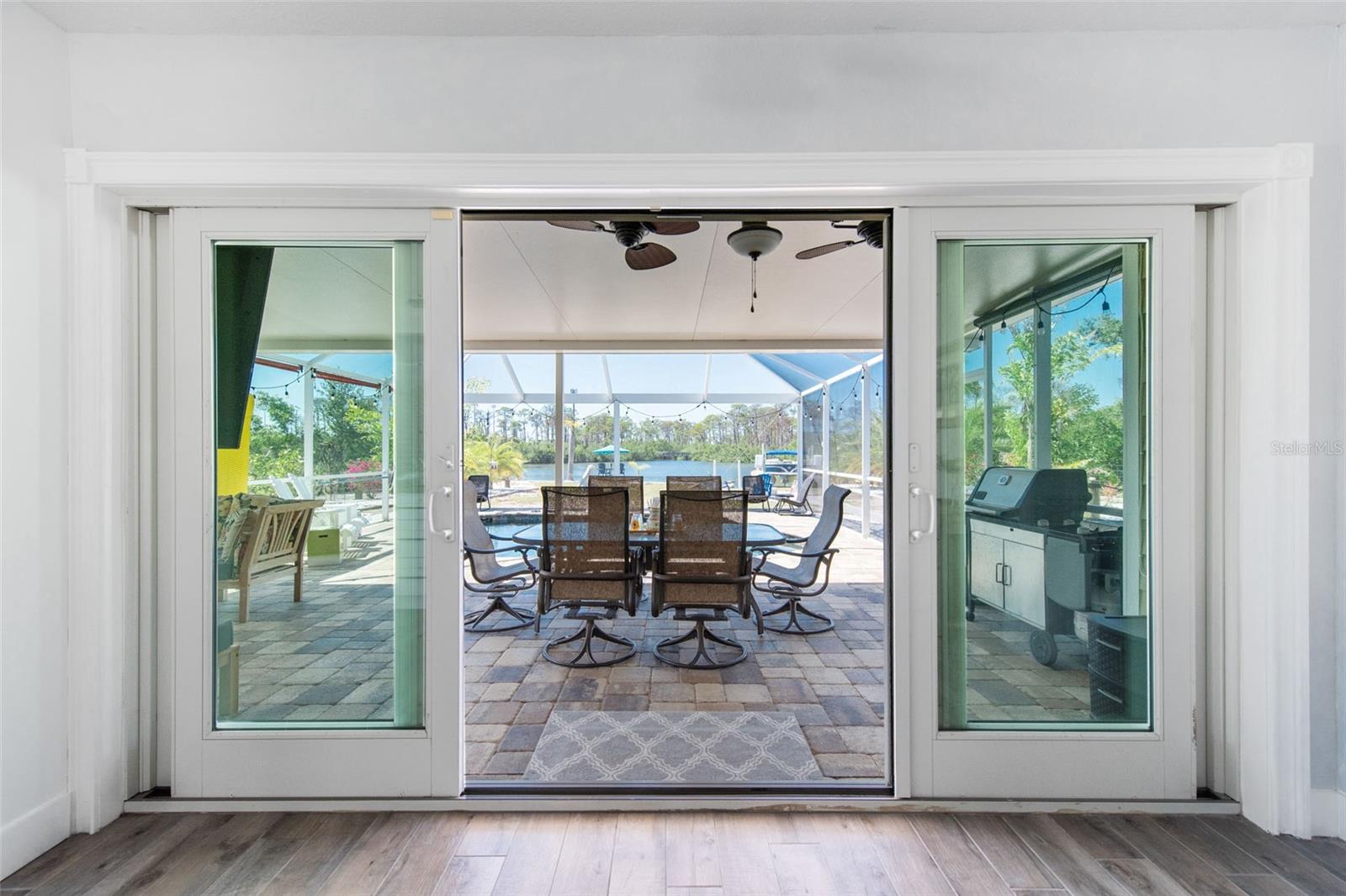 Image 40 of 95 For 2060 Oyster Creek Drive