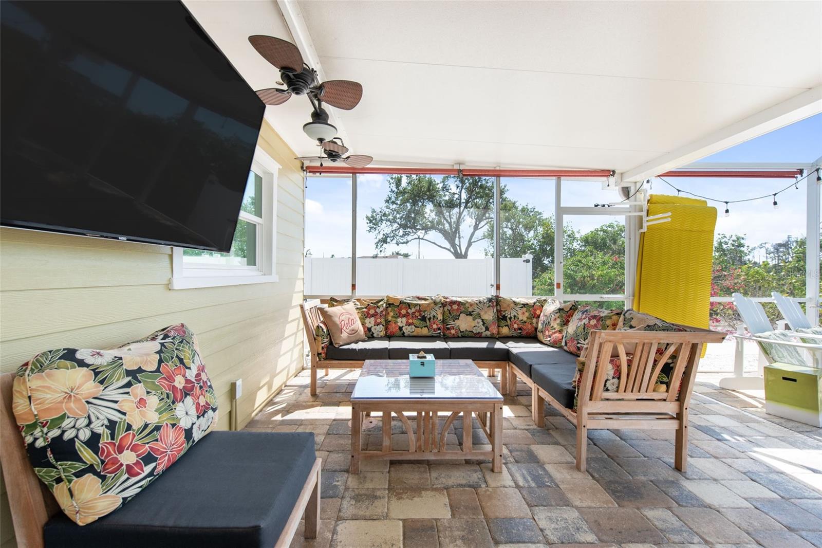 Image 42 of 95 For 2060 Oyster Creek Drive