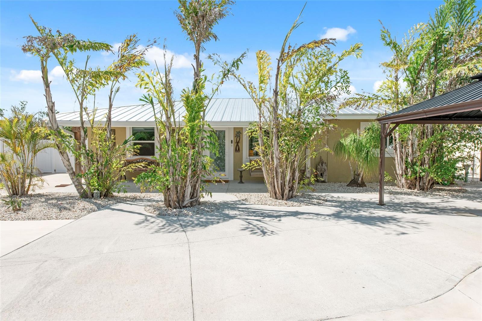 Image 82 of 95 For 2060 Oyster Creek Drive