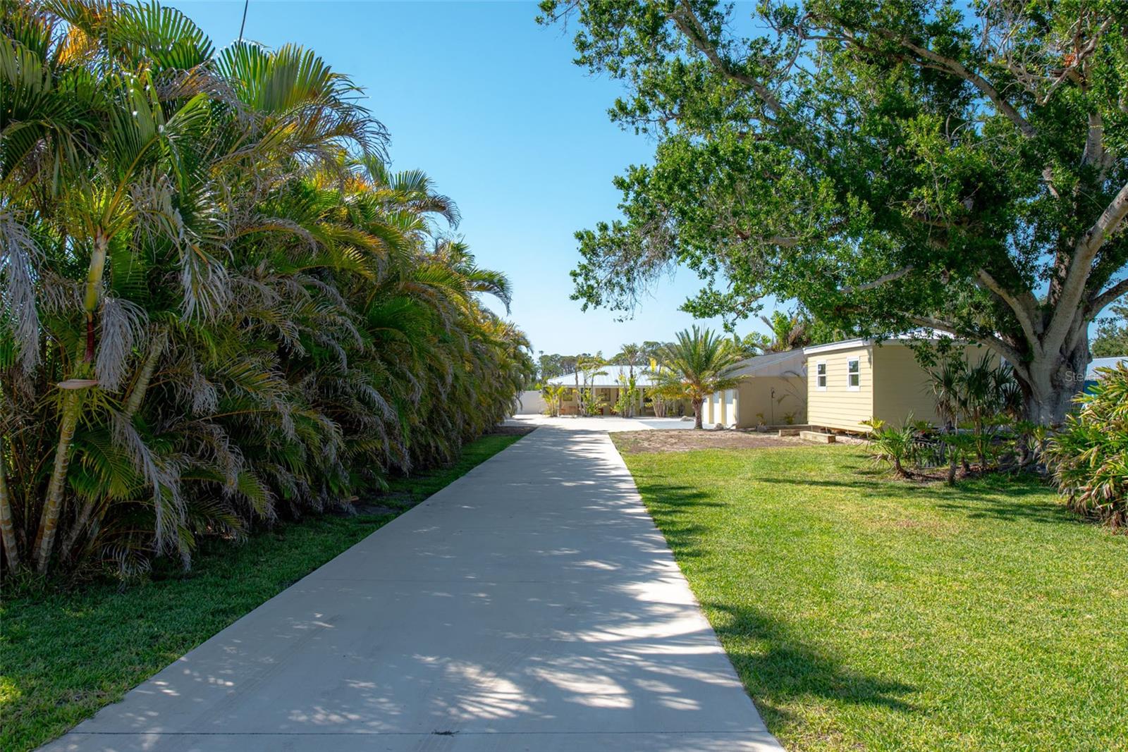 Image 85 of 95 For 2060 Oyster Creek Drive