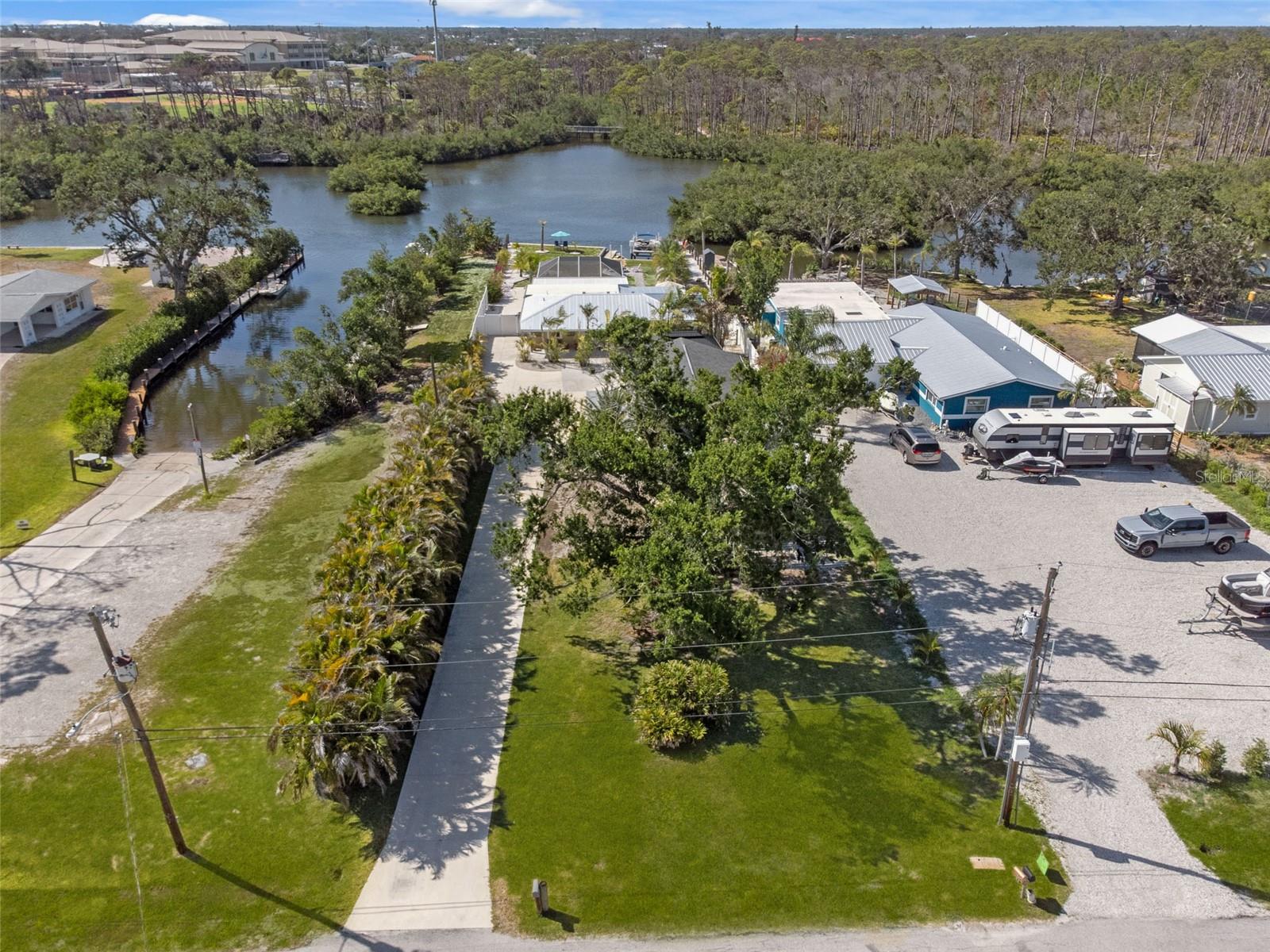 Image 90 of 95 For 2060 Oyster Creek Drive