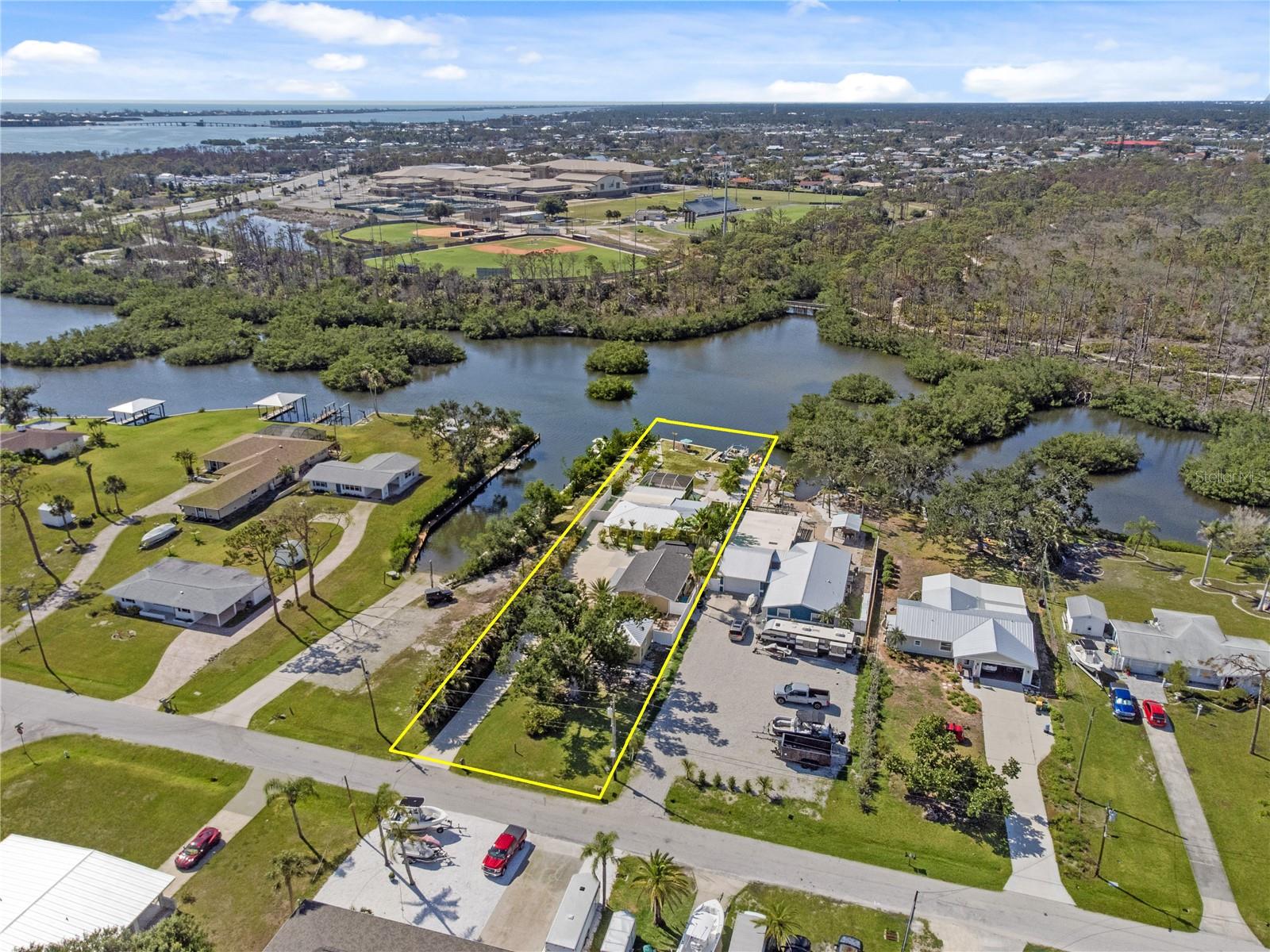 Image 92 of 95 For 2060 Oyster Creek Drive