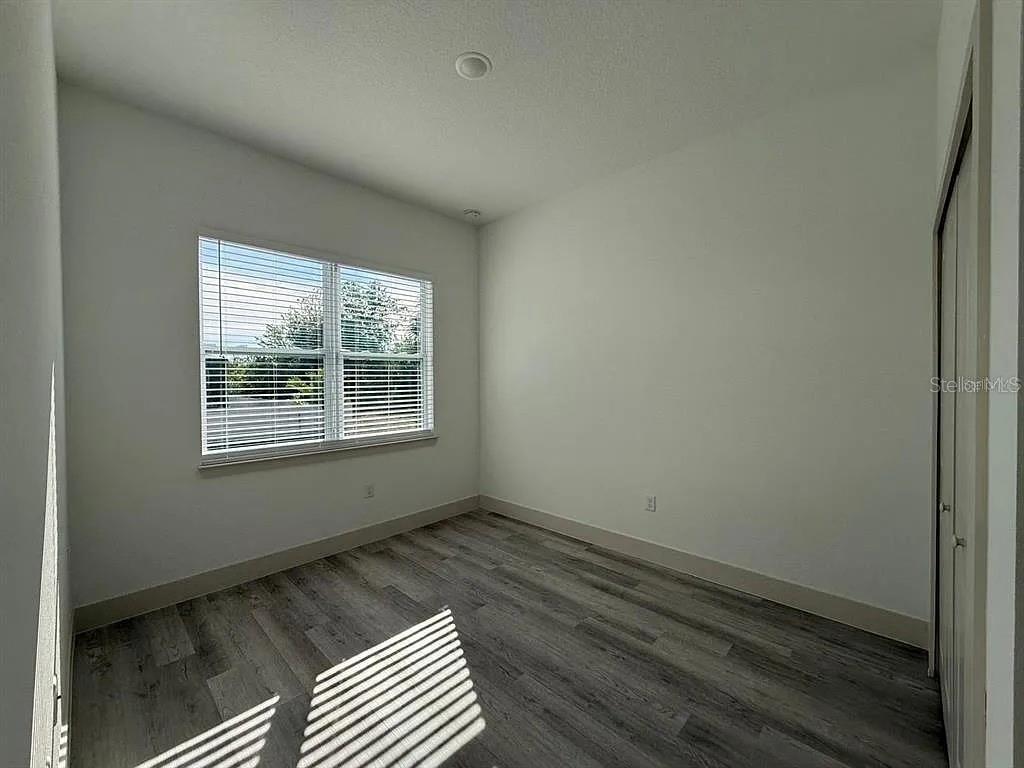 Image 13 of 20 For 18043 Hillsborough Boulevard