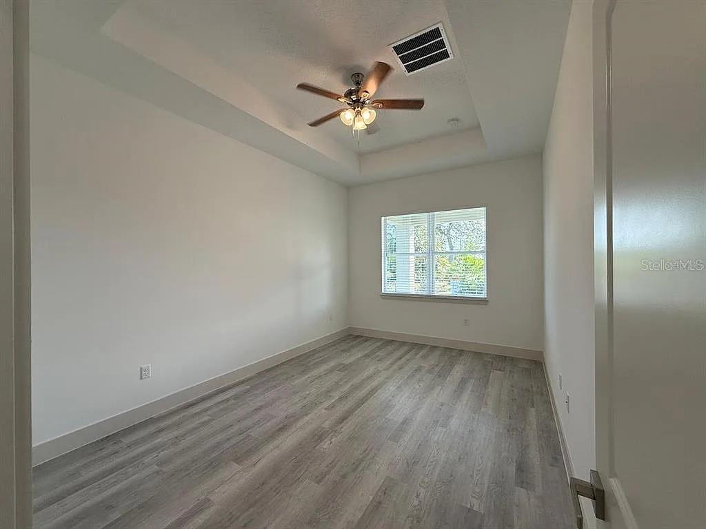 Image 16 of 20 For 18043 Hillsborough Boulevard
