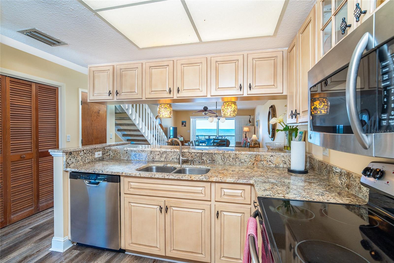Image 8 of 45 For 301 Gulf Boulevard 3