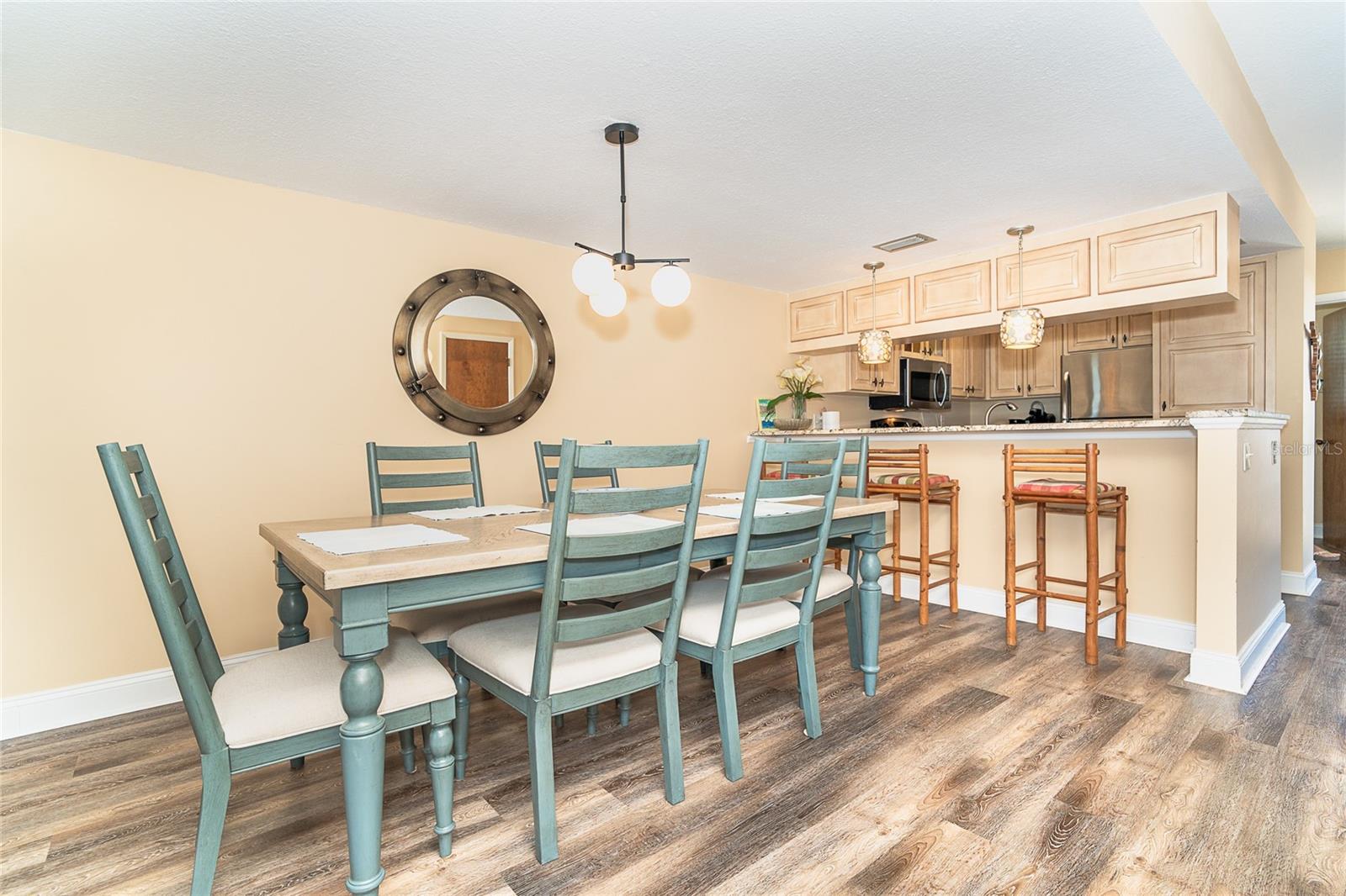 Image 9 of 45 For 301 Gulf Boulevard 3