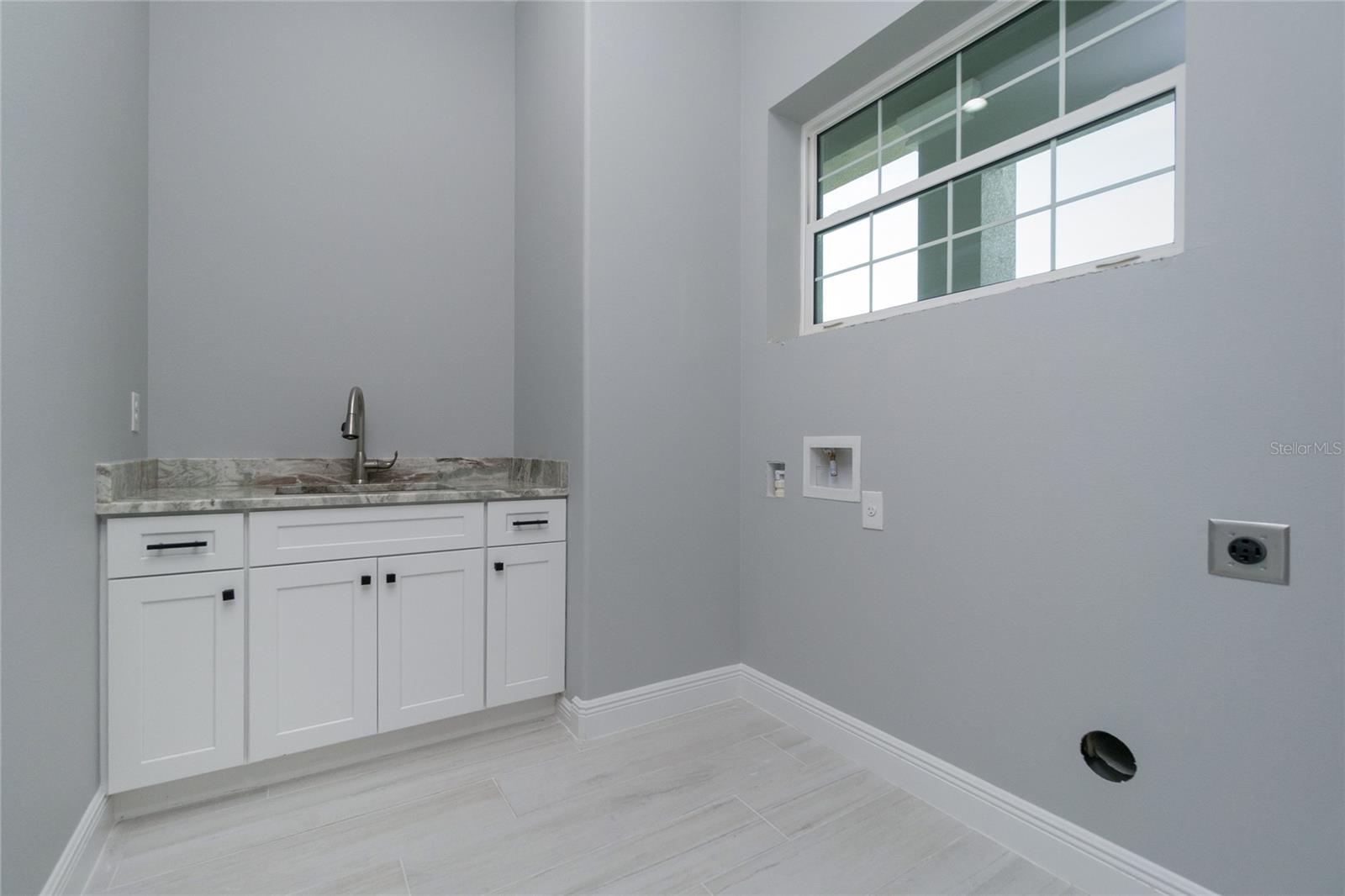 Image 20 of 42 For 13344 Gershwin Lane