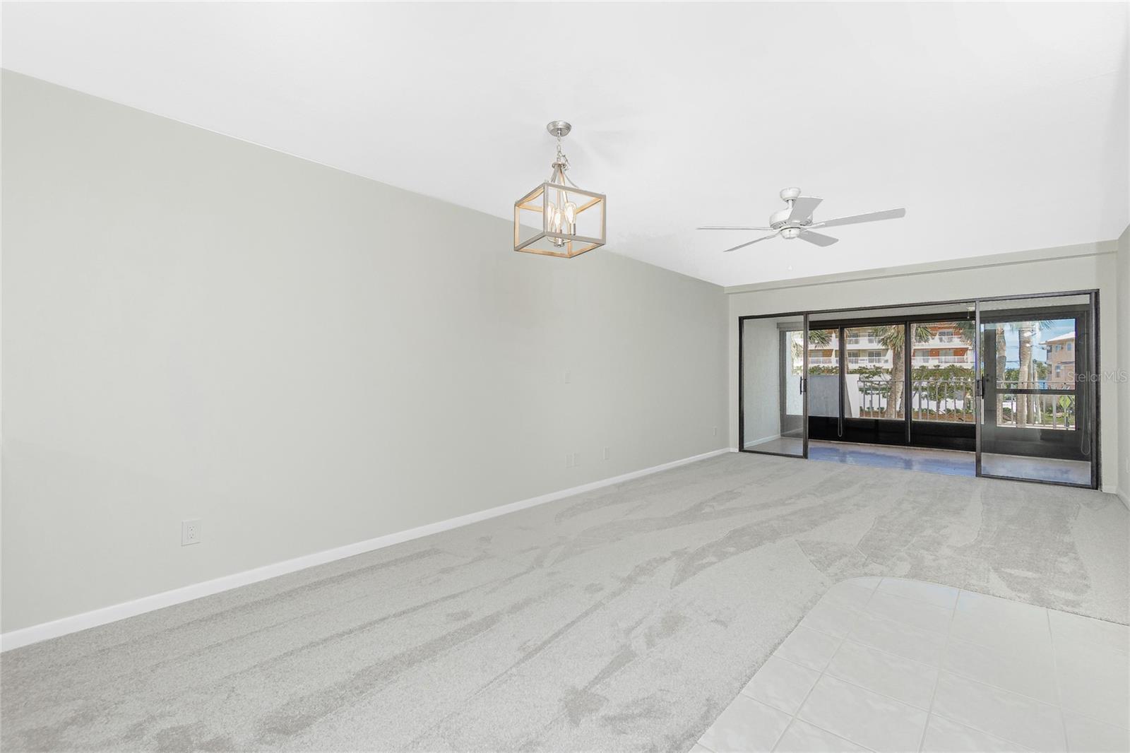 Image 12 of 62 For 1551 Beach Road 212