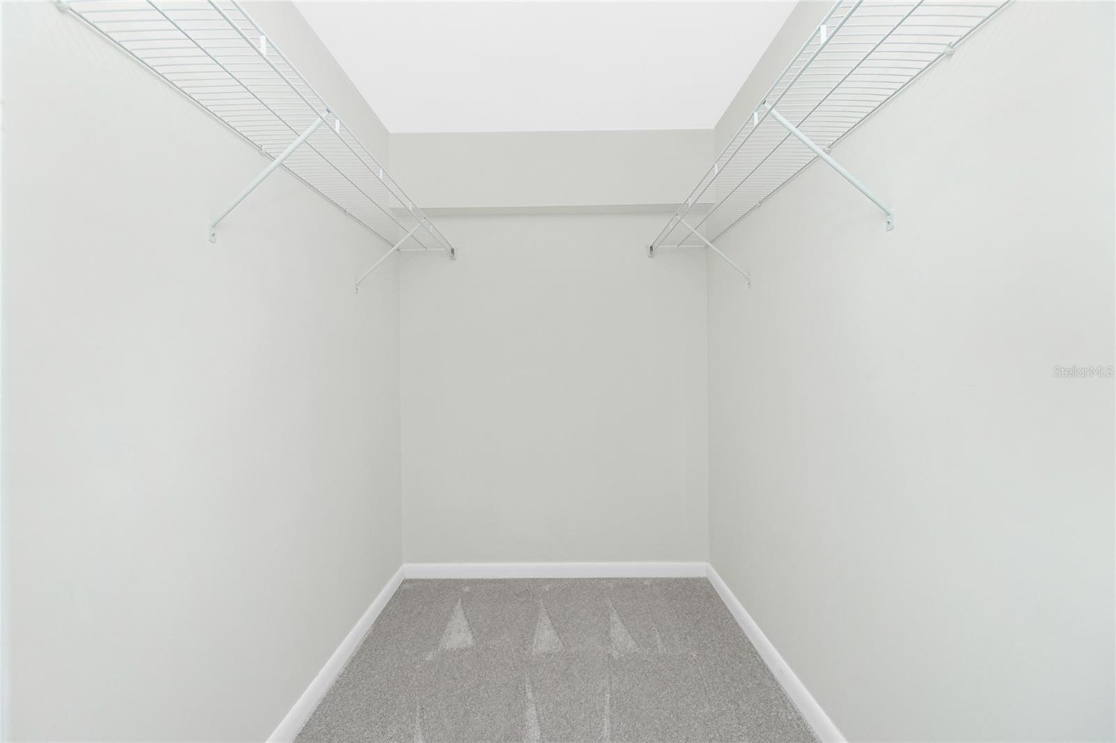 Image 23 of 62 For 1551 Beach Road 212