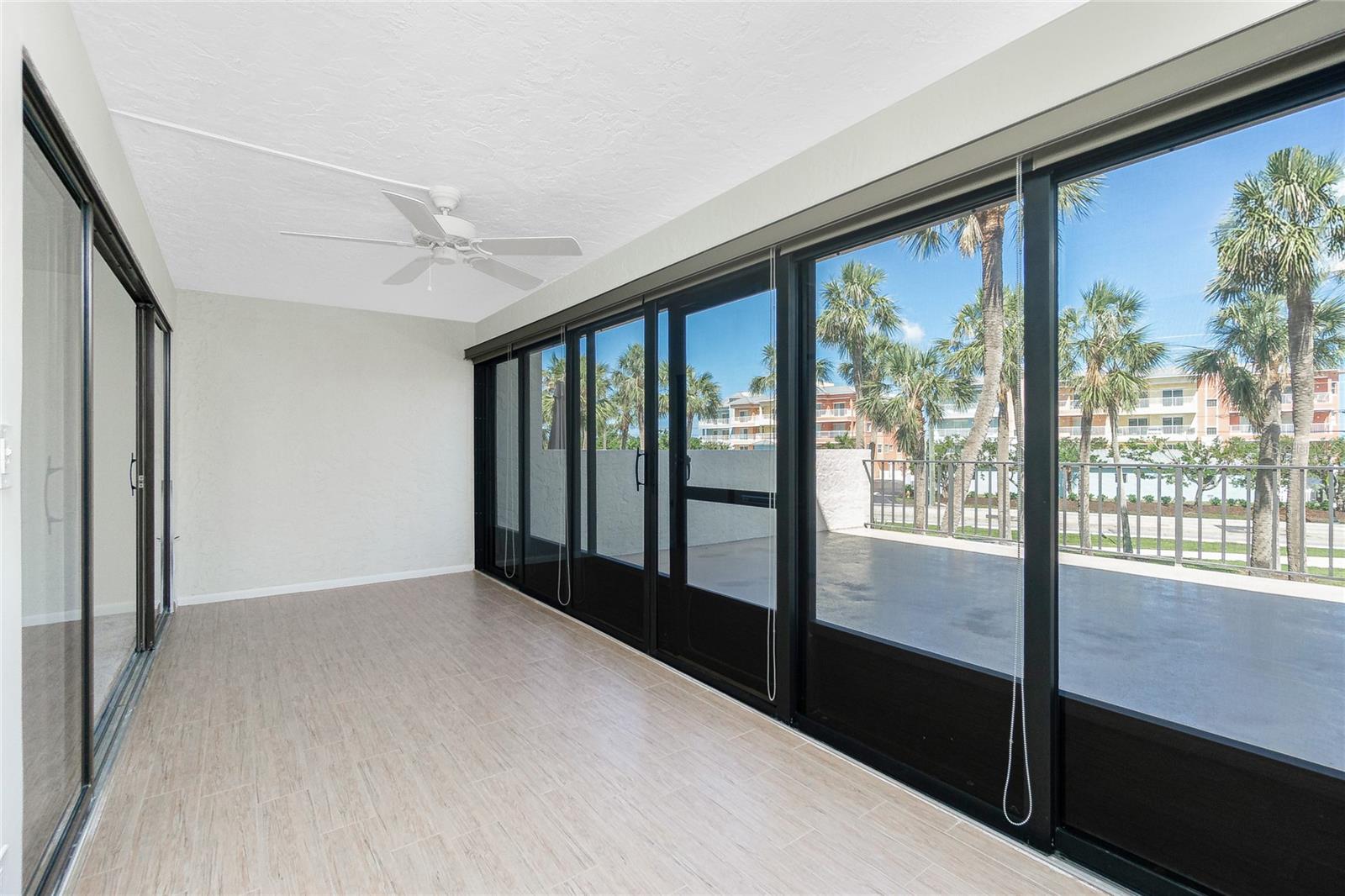 Image 32 of 62 For 1551 Beach Road 212