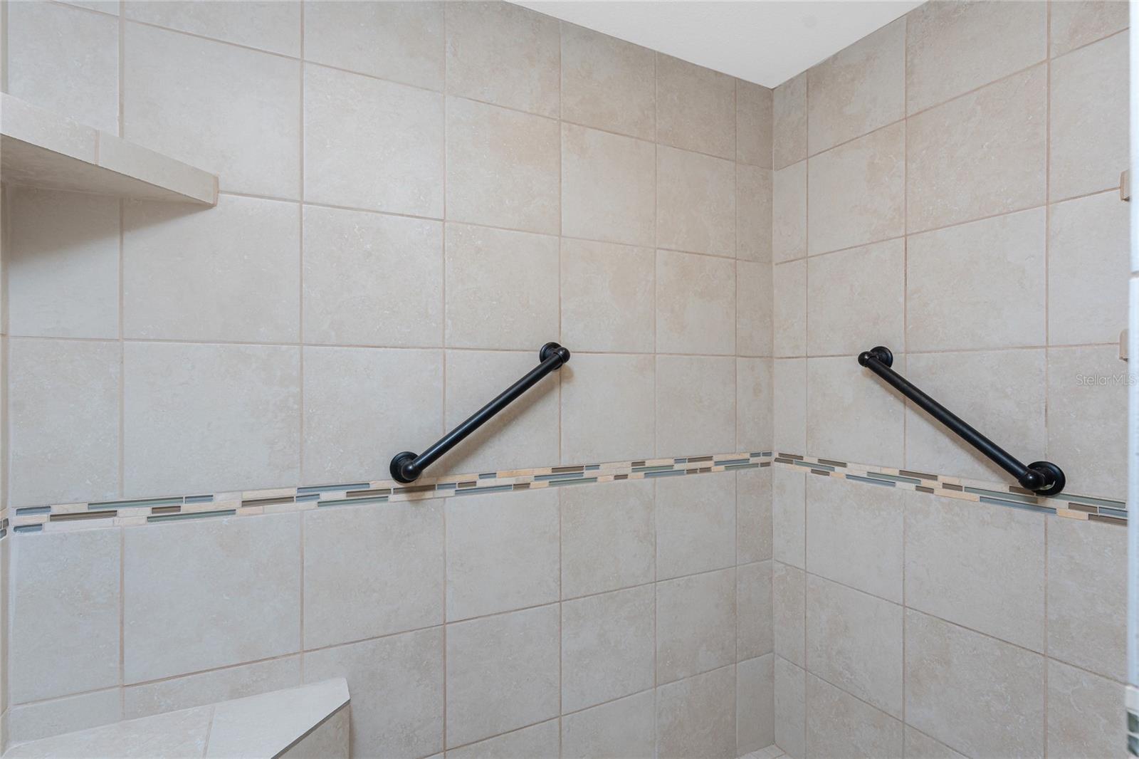 Image 21 of 56 For 867 Cascade Court