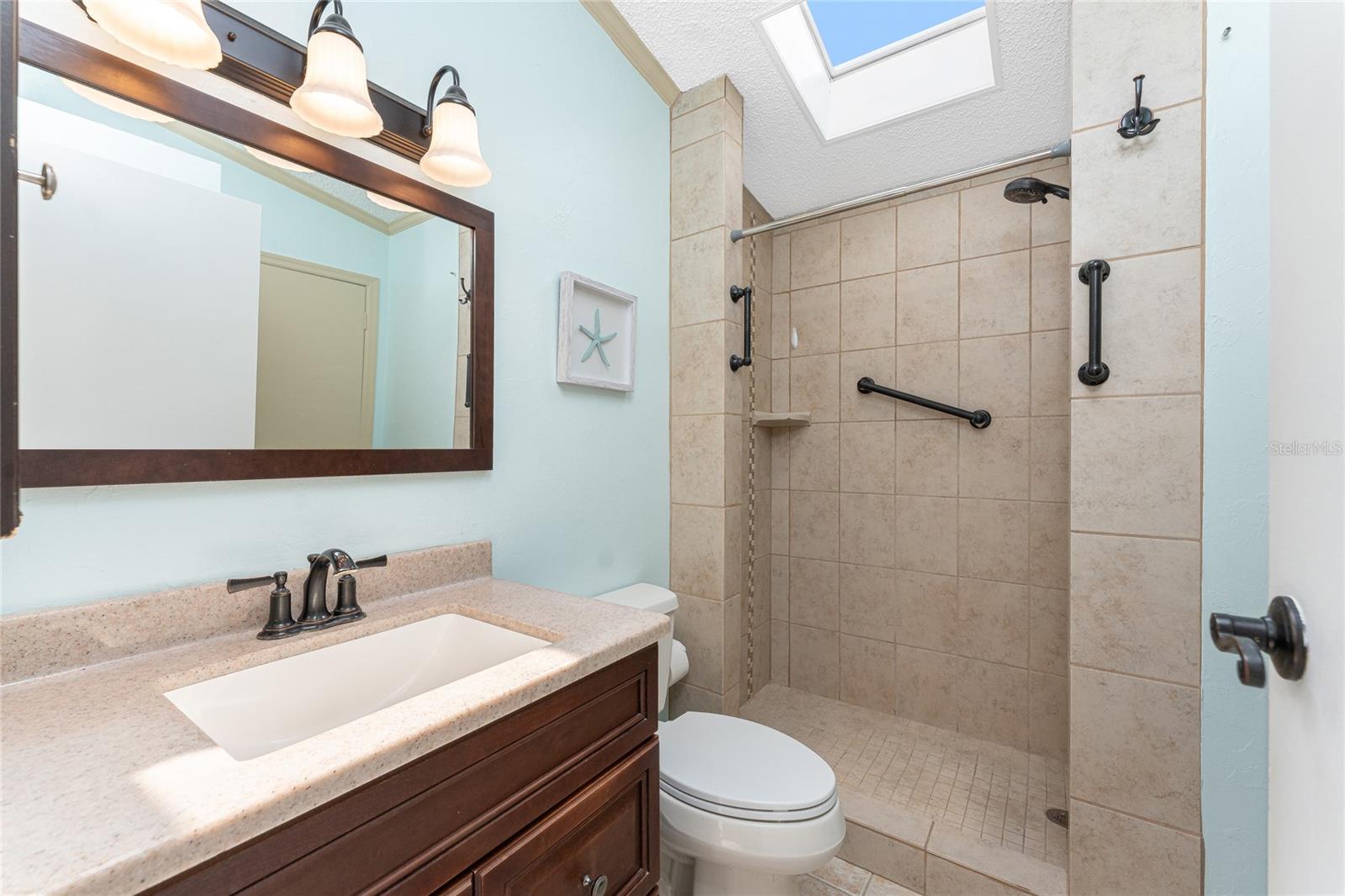Image 24 of 56 For 867 Cascade Court