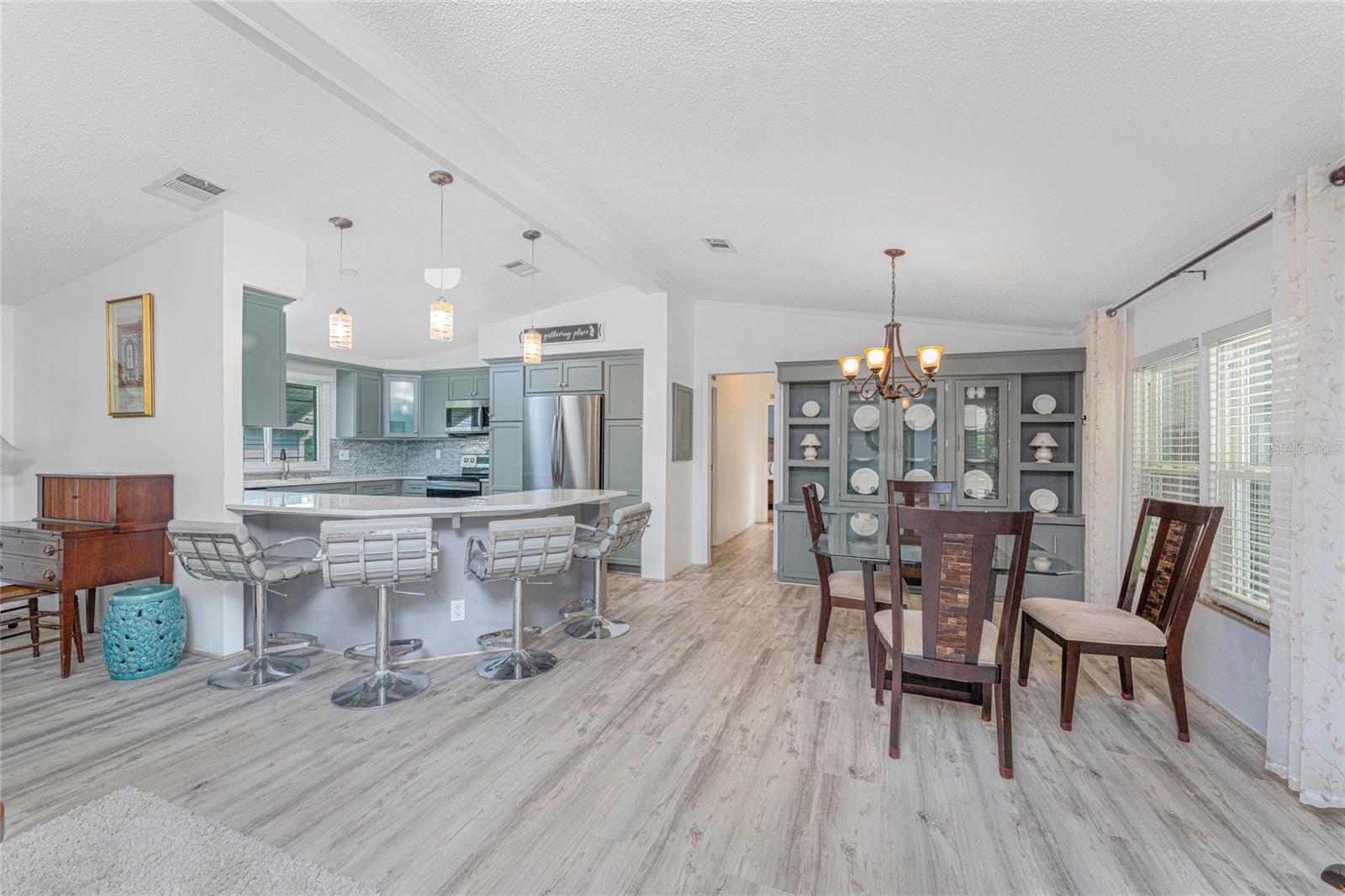 Image 3 of 56 For 867 Cascade Court