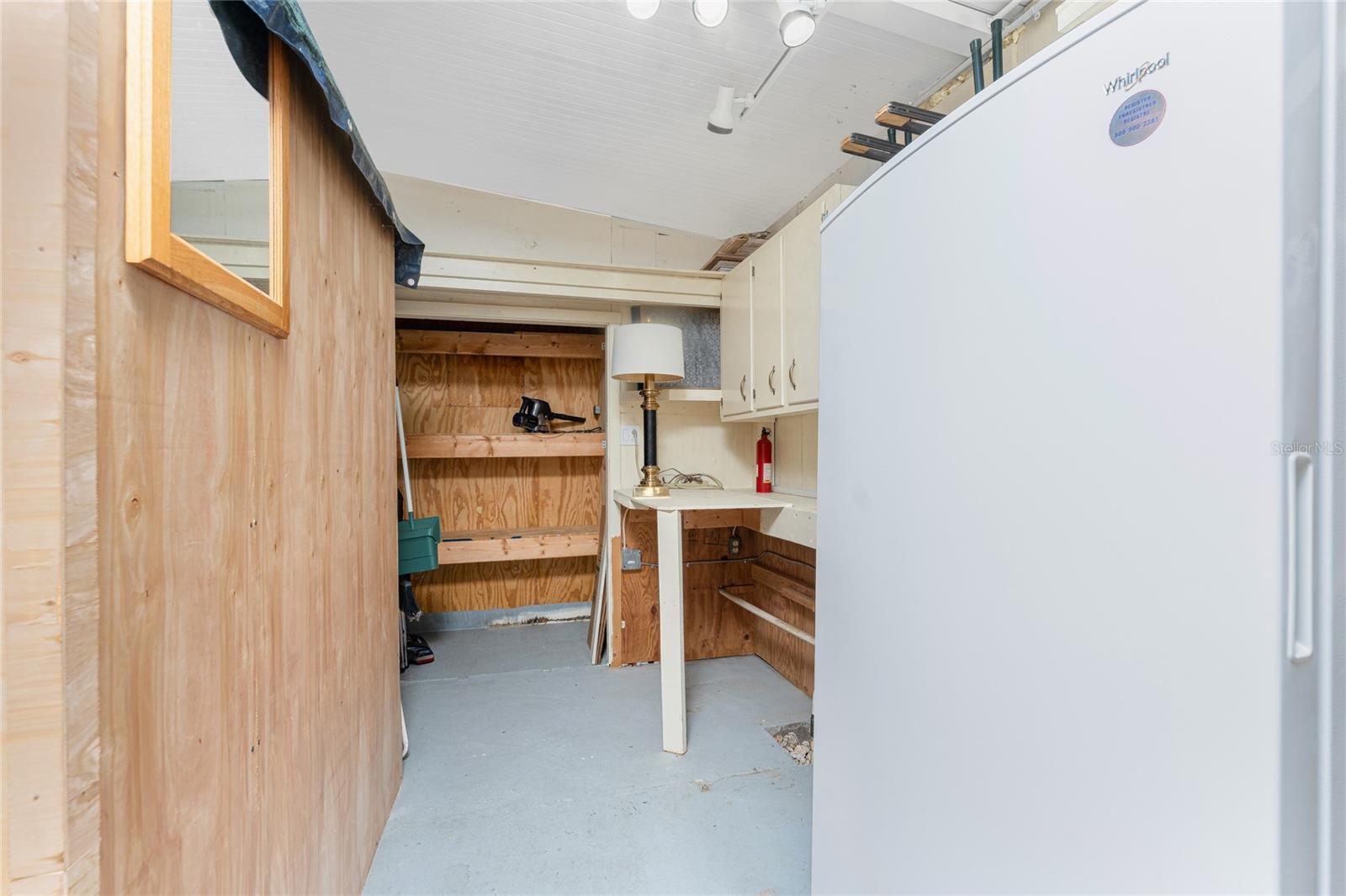 Image 36 of 56 For 867 Cascade Court