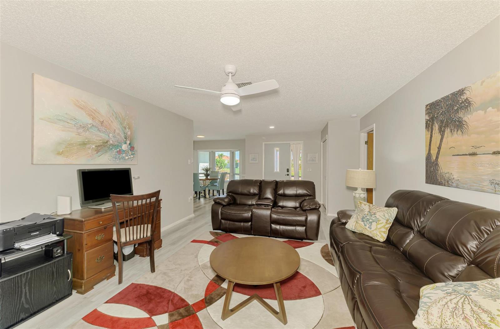 Image 18 of 63 For 9869 Gulfstream Boulevard
