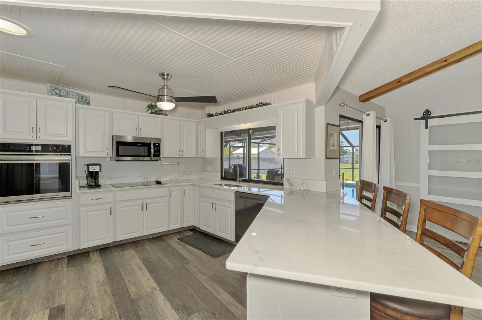 Image 27 of 63 For 9869 Gulfstream Boulevard