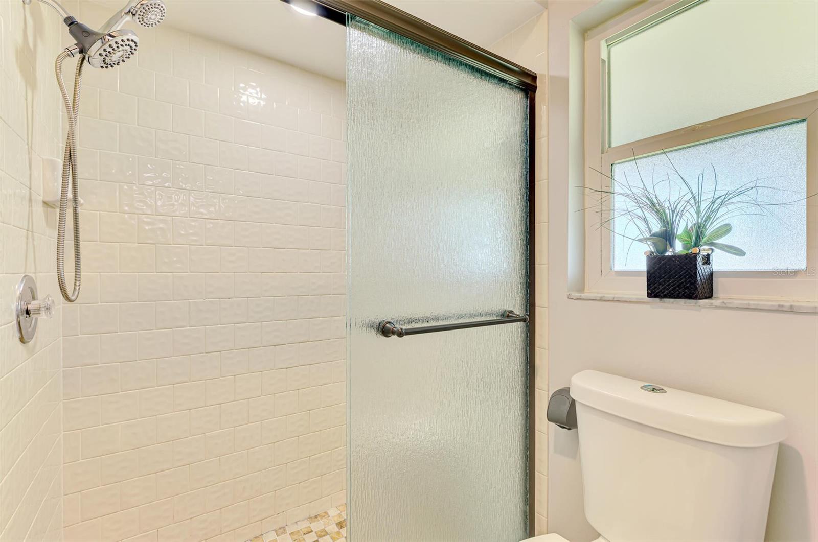 Image 41 of 63 For 9869 Gulfstream Boulevard