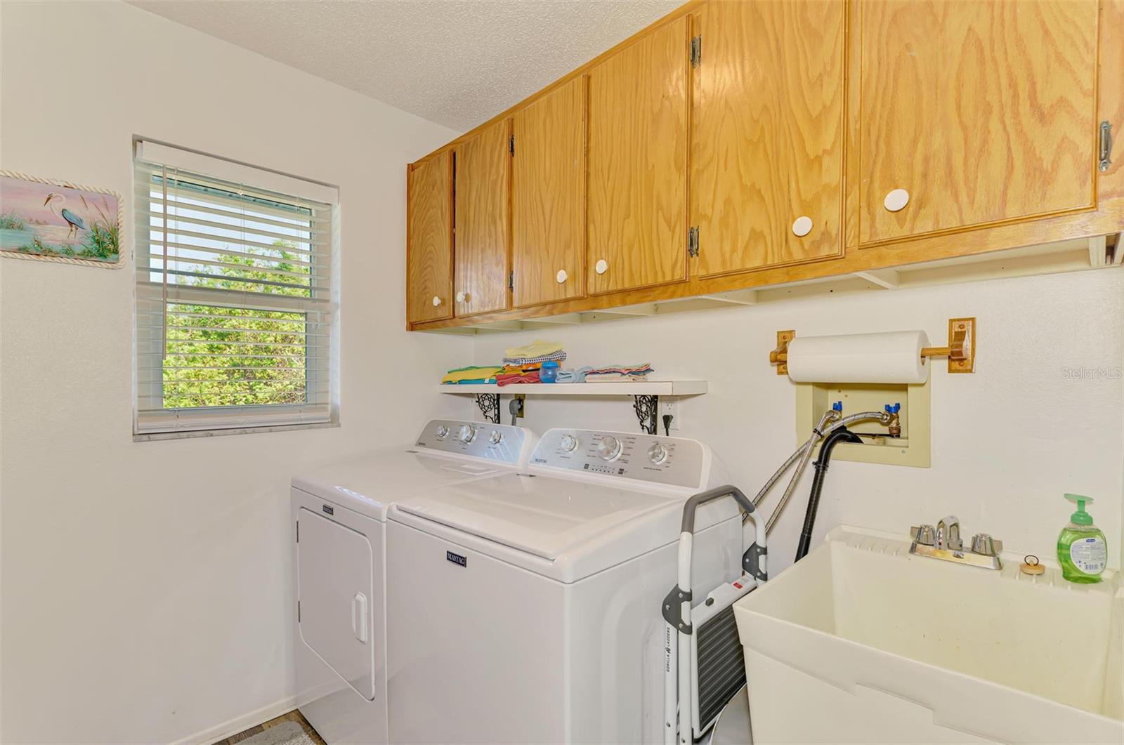 Image 45 of 63 For 9869 Gulfstream Boulevard