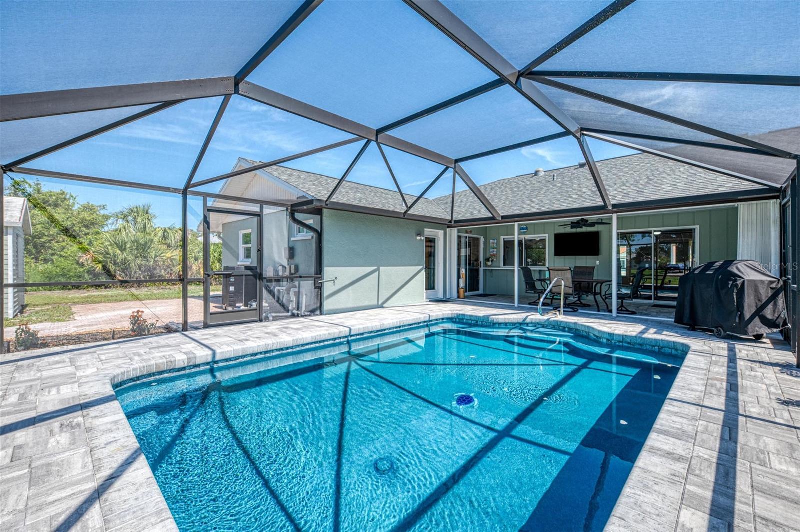 Image 54 of 63 For 9869 Gulfstream Boulevard