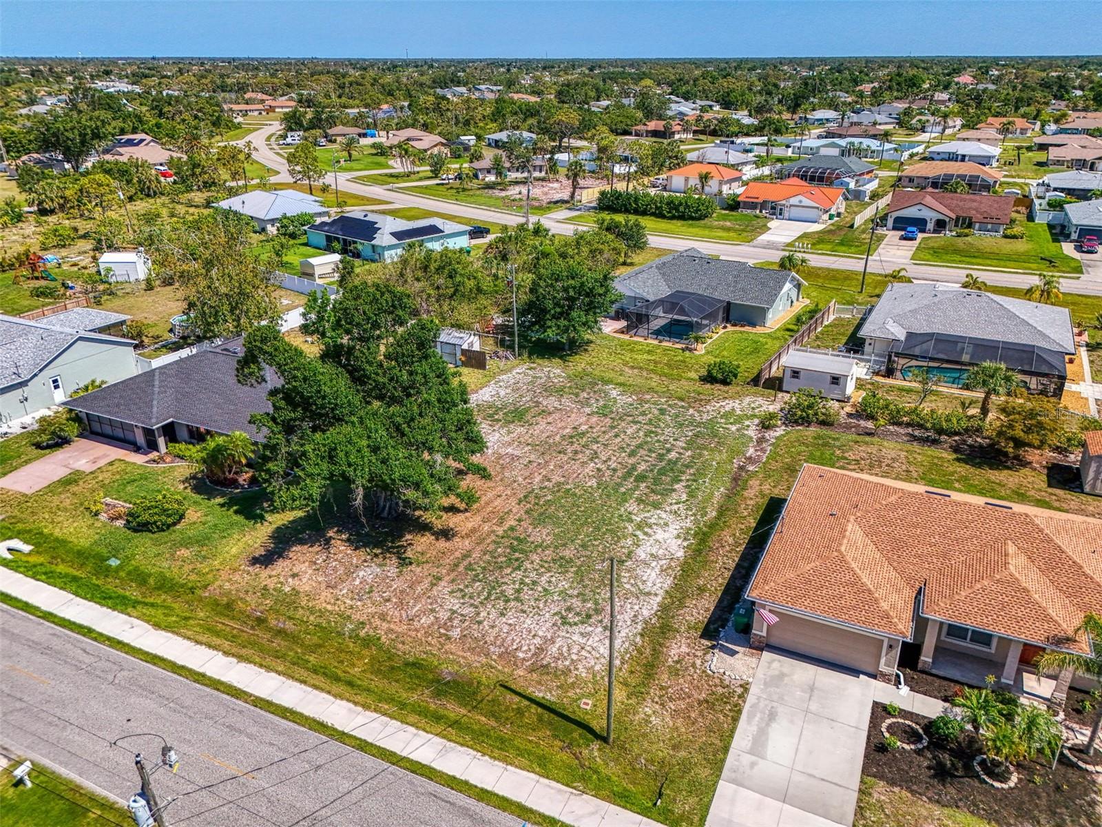 Image 60 of 63 For 9869 Gulfstream Boulevard