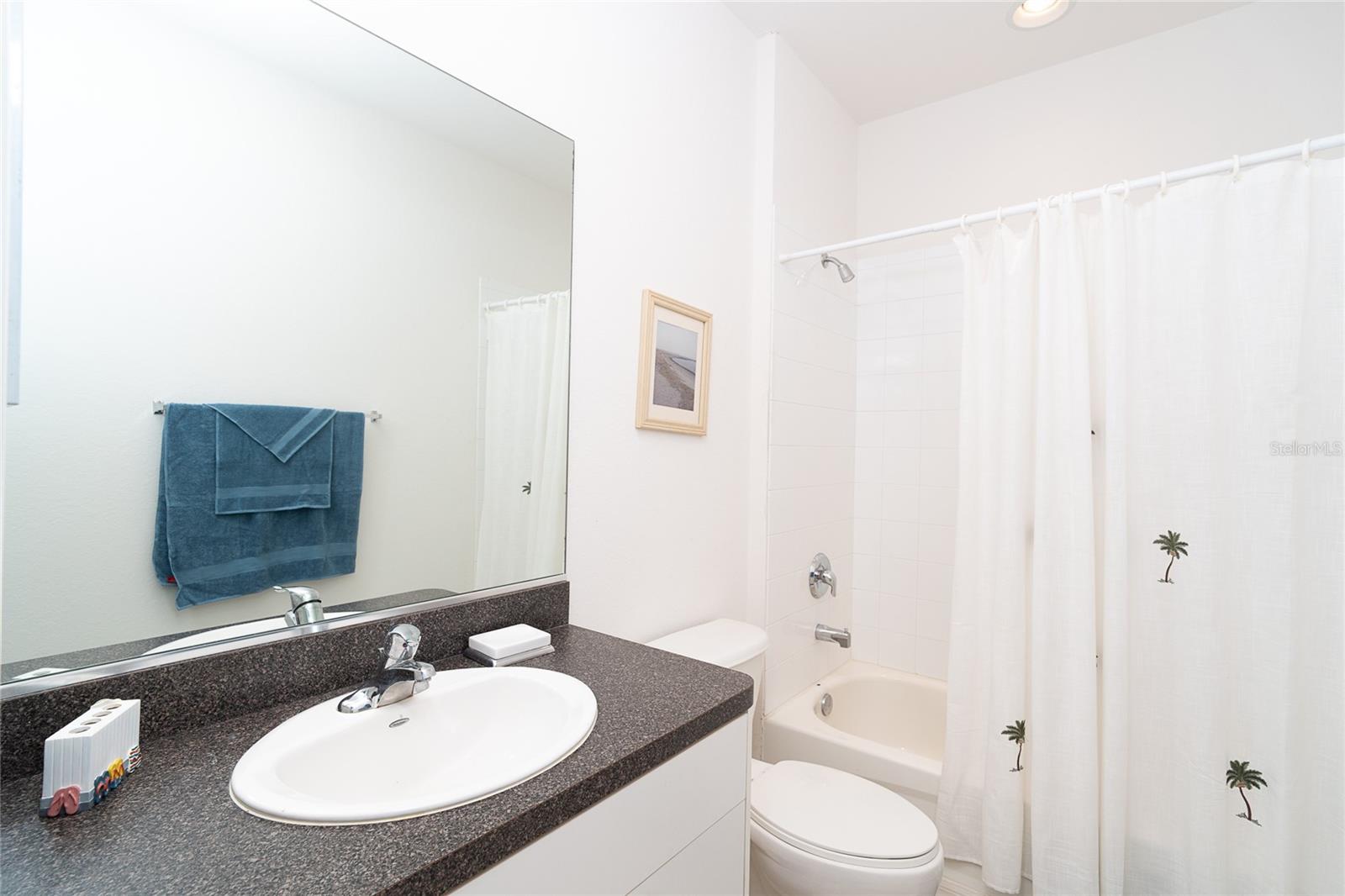 Image 32 of 43 For 3929 Cape Haze Drive 101