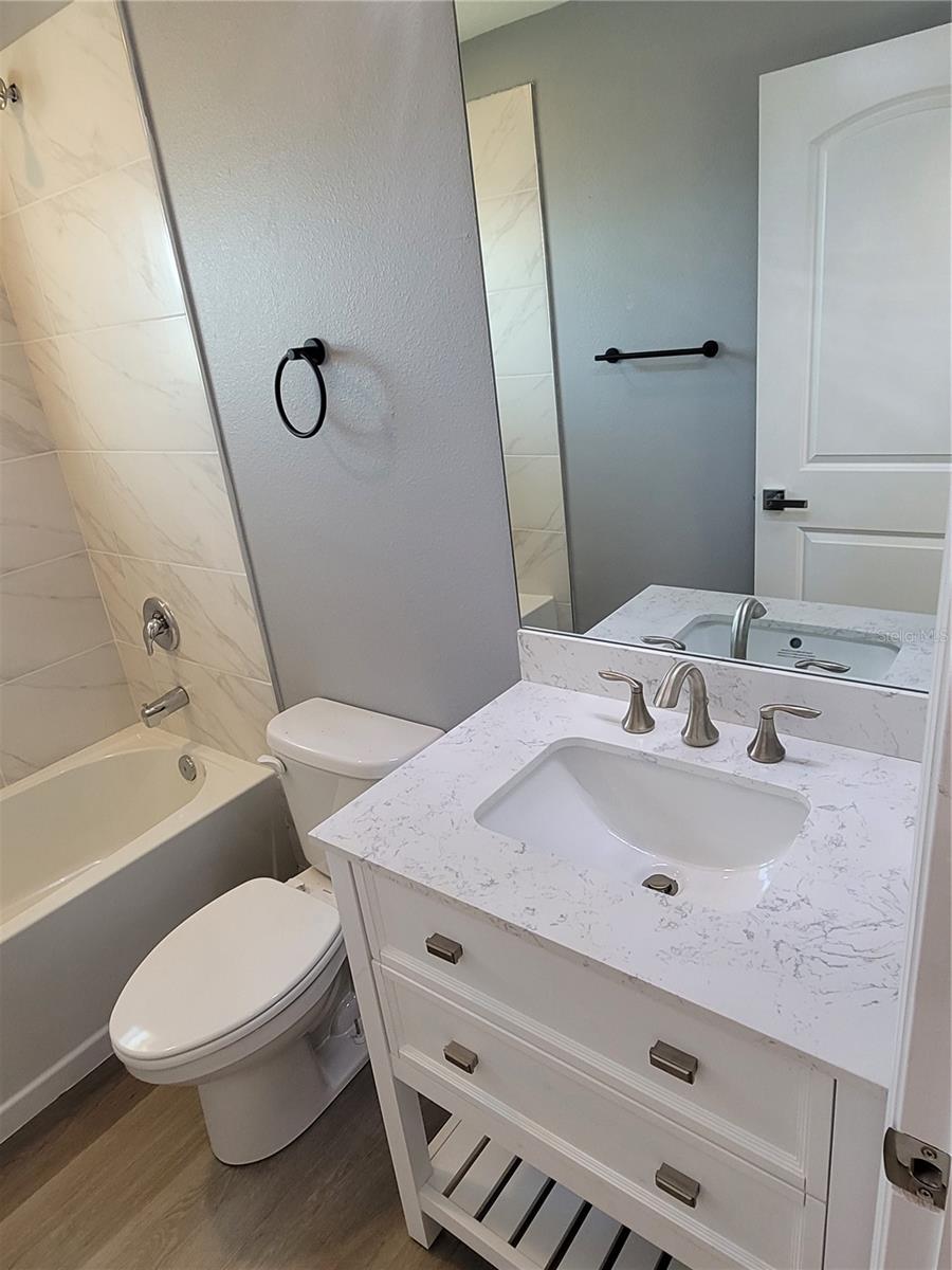 Image 18 of 21 For 8351 Agate Street
