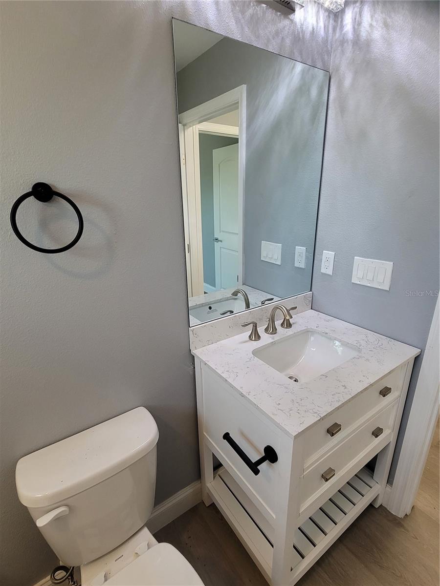 Image 19 of 21 For 8351 Agate Street
