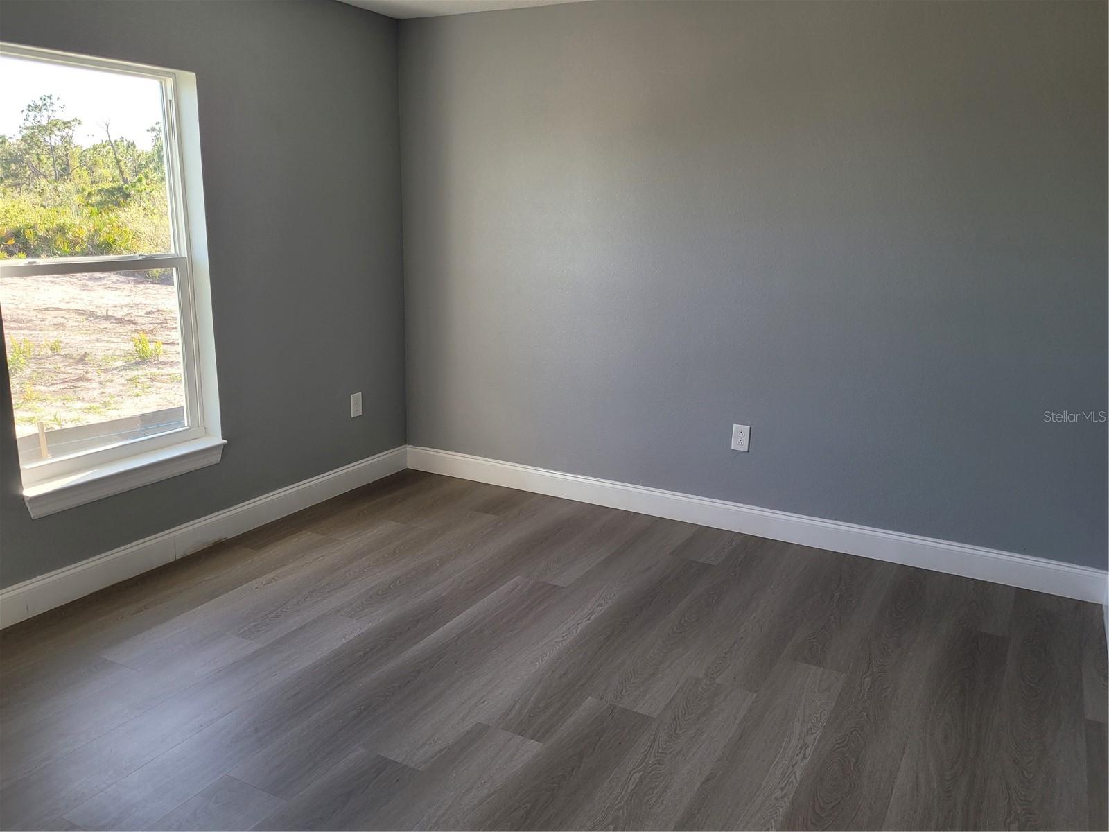 Image 20 of 21 For 8351 Agate Street