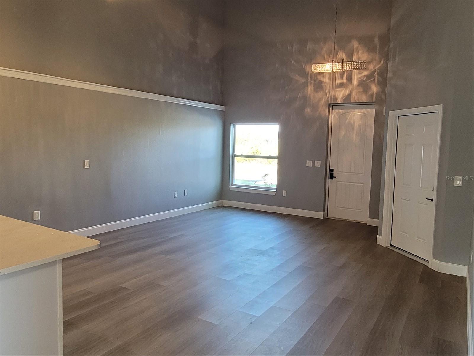 Image 7 of 21 For 8351 Agate Street