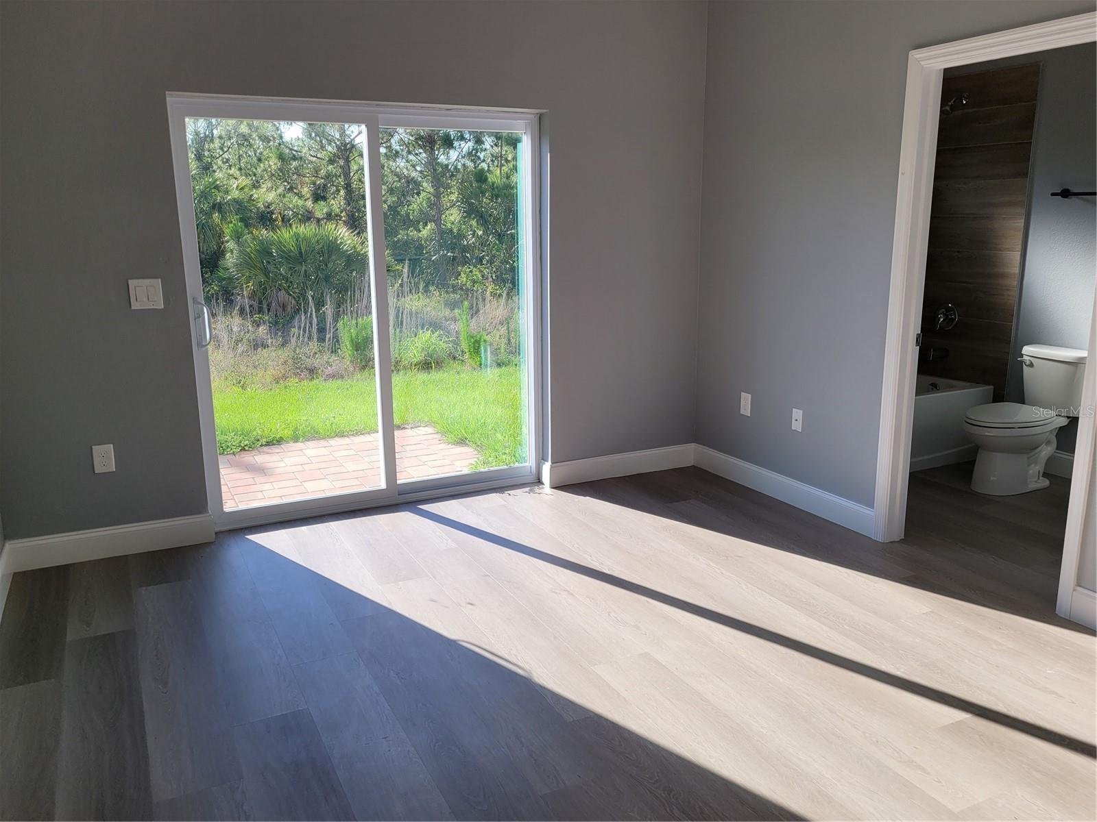 Image 9 of 21 For 8351 Agate Street
