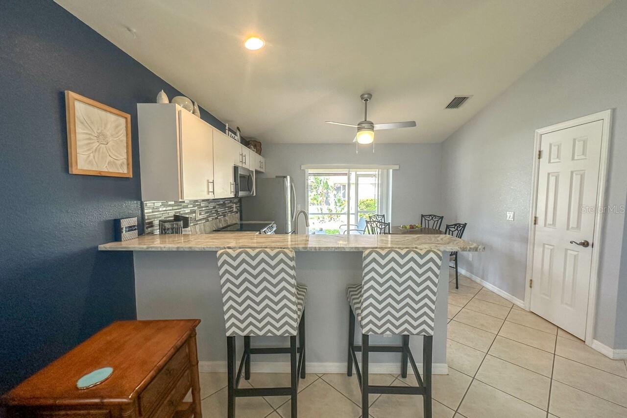Image 15 of 27 For 186 Rotonda Boulevard W 186a