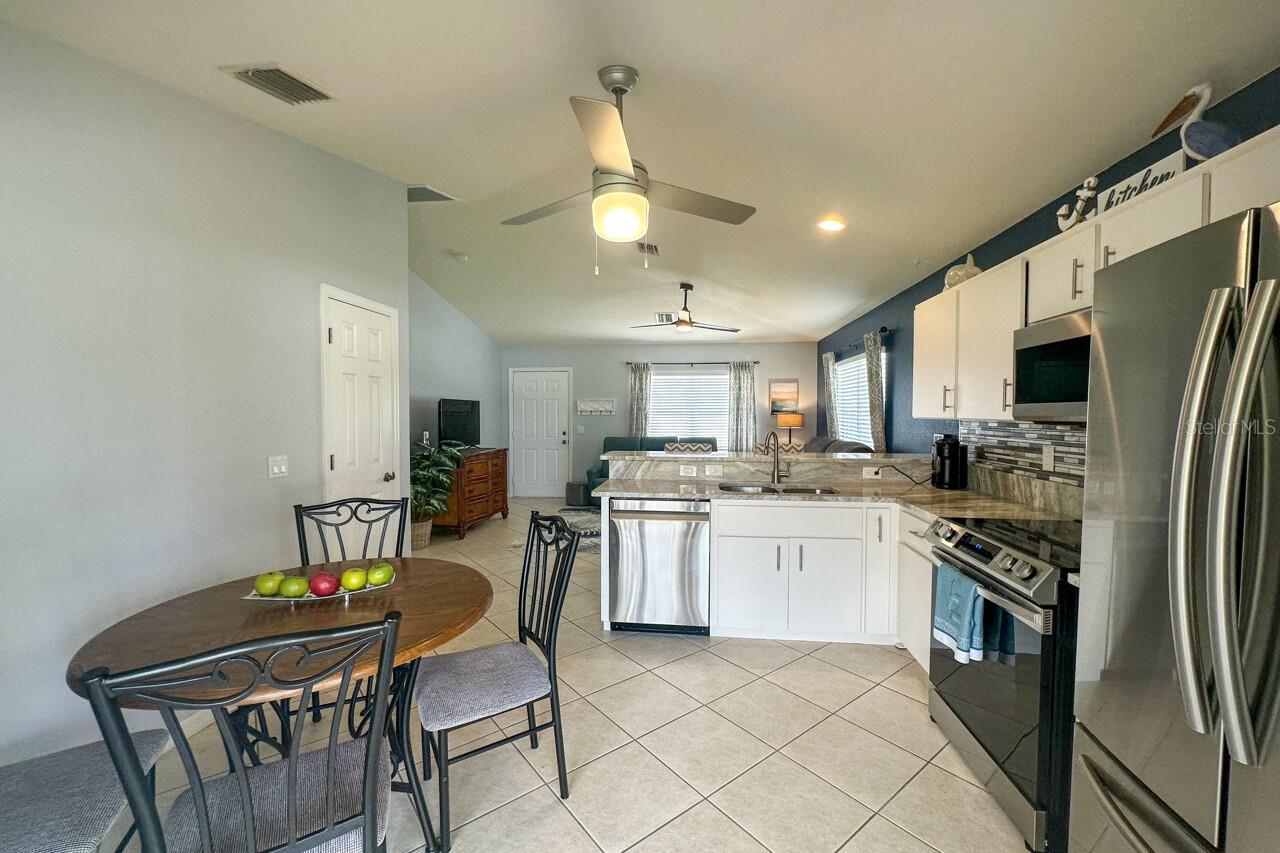 Image 27 of 27 For 186 Rotonda Boulevard W 186a