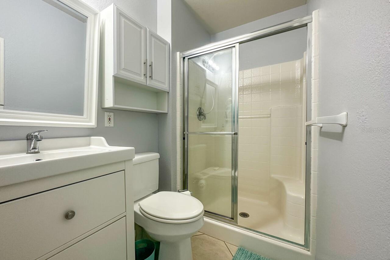 Image 5 of 27 For 186 Rotonda Boulevard W 186a