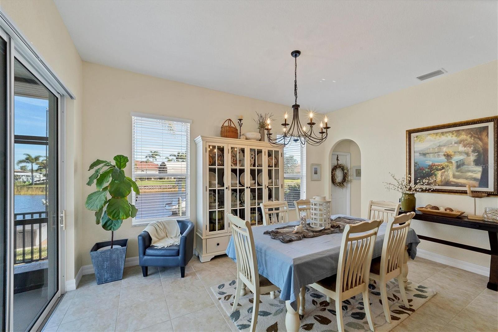 Image 17 of 44 For 15390 Ancel Circle