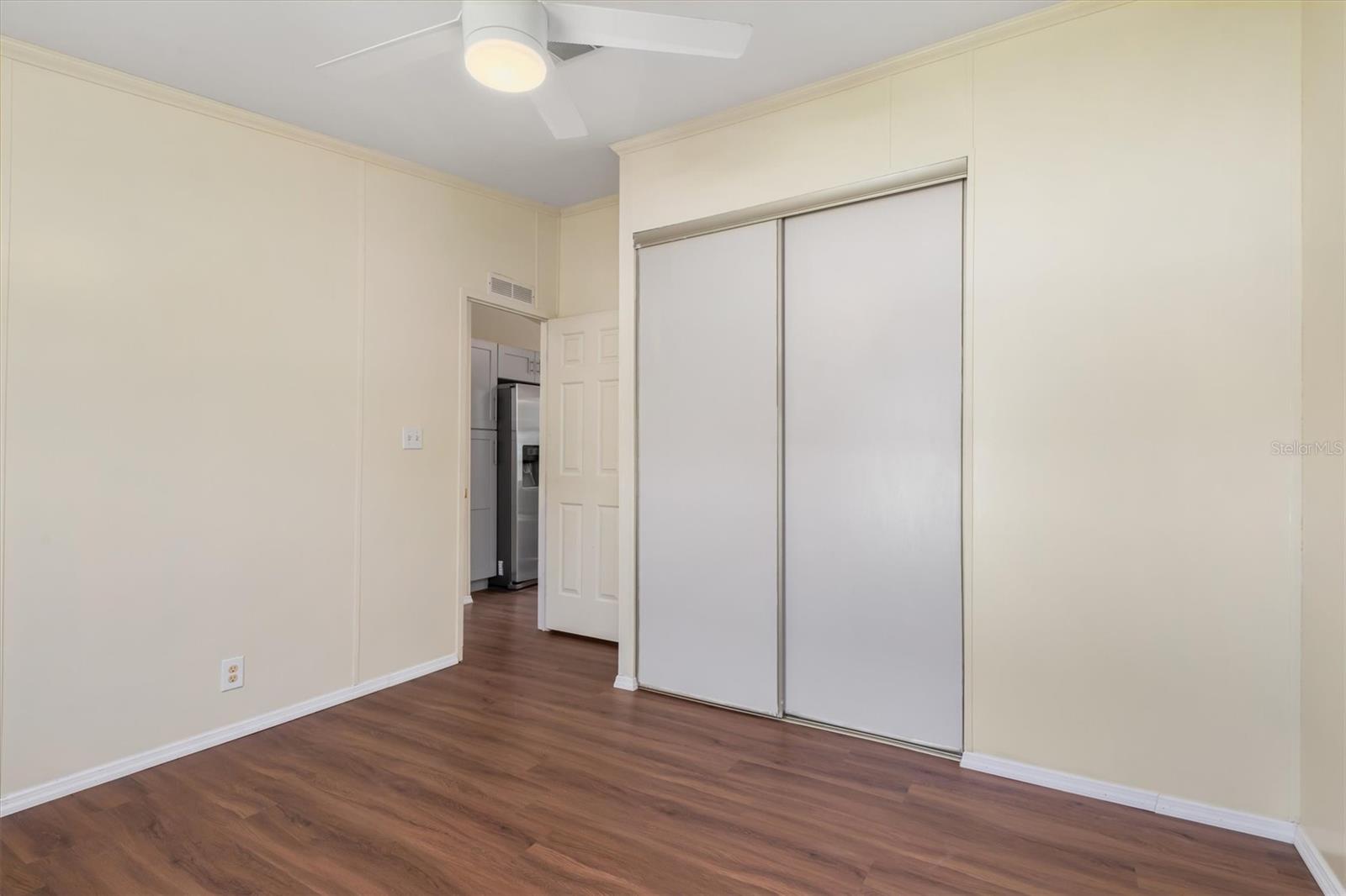 Image 23 of 53 For 27981 Roanoke Circle