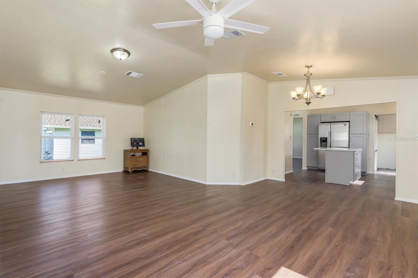 Image 9 of 53 For 27981 Roanoke Circle