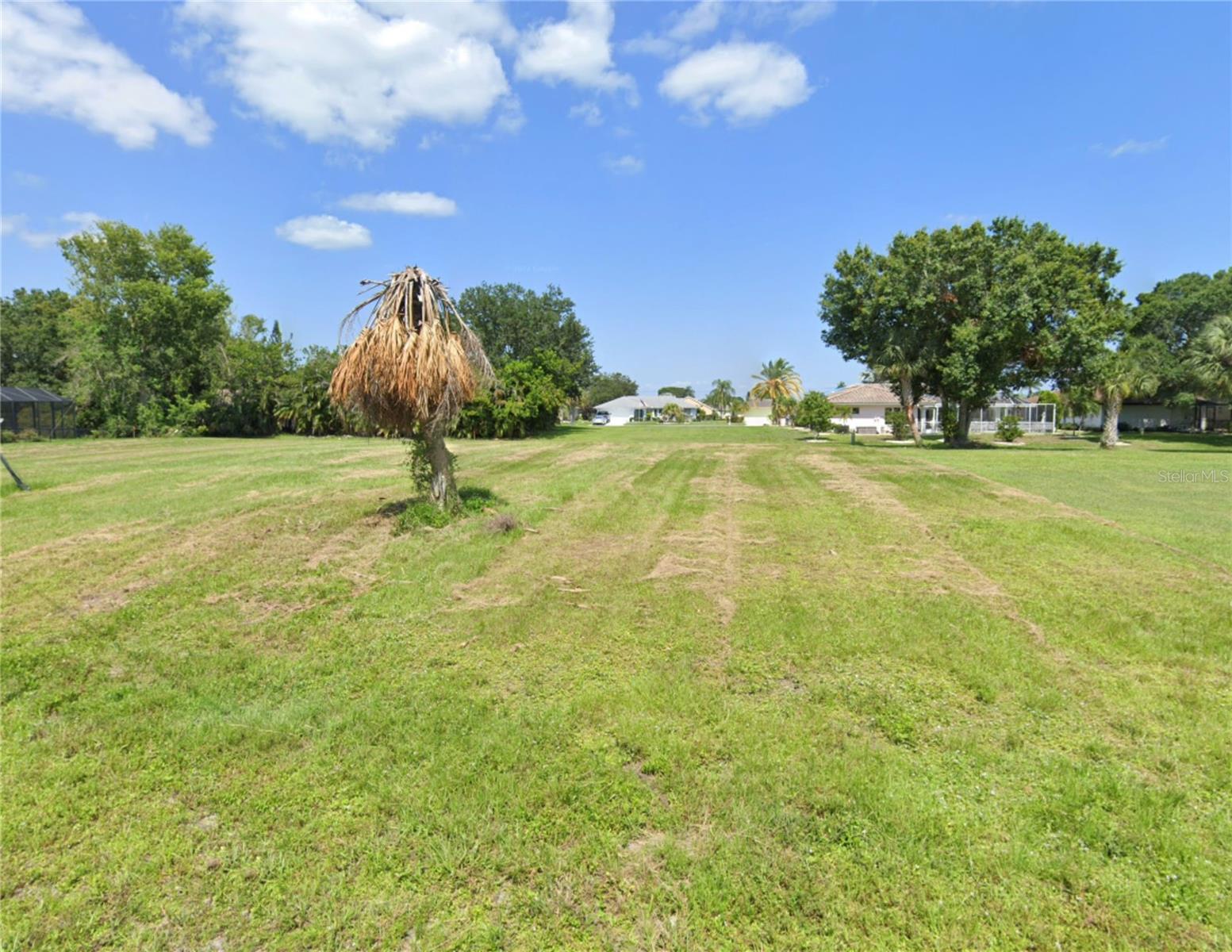 Image 4 of 11 For 2080 Mazatlan Road