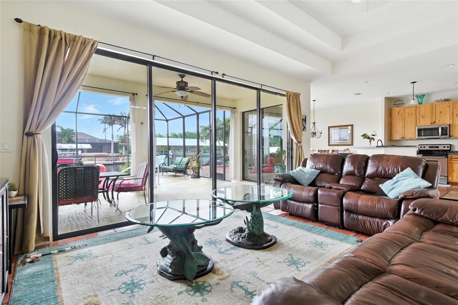 Image 18 of 57 For 9402 Migue Circle