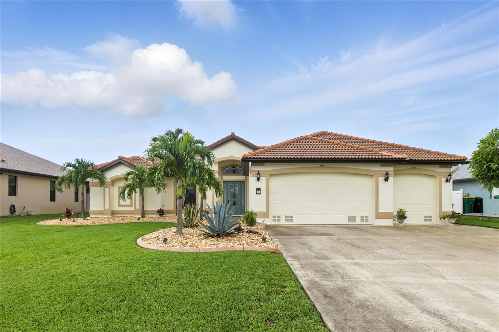 Image 43 of 57 For 9402 Migue Circle