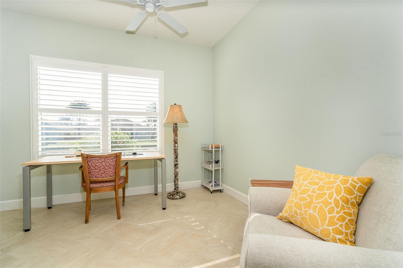 Image 16 of 38 For 278 Crystal River Drive