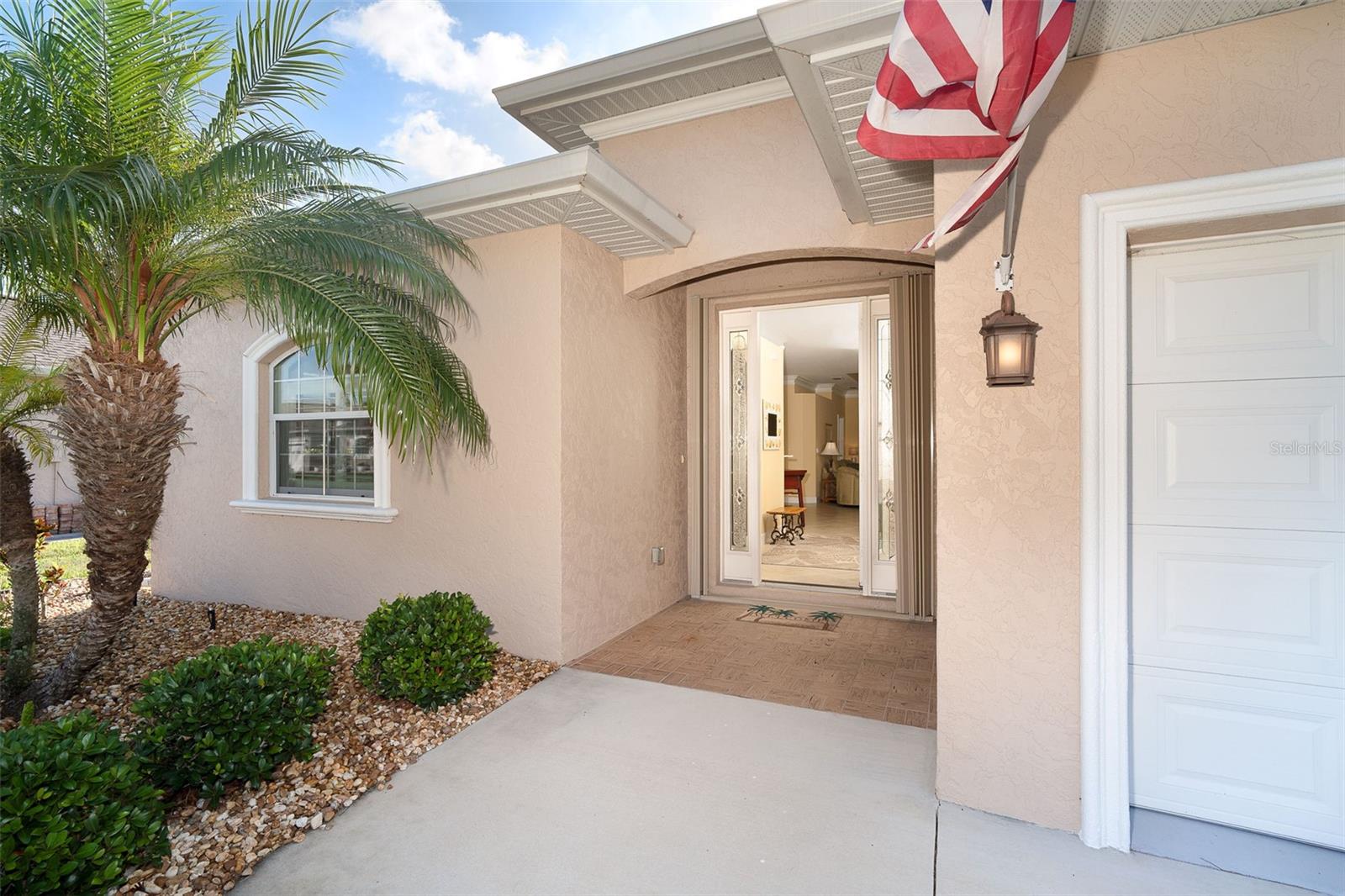 Image 4 of 38 For 278 Crystal River Drive