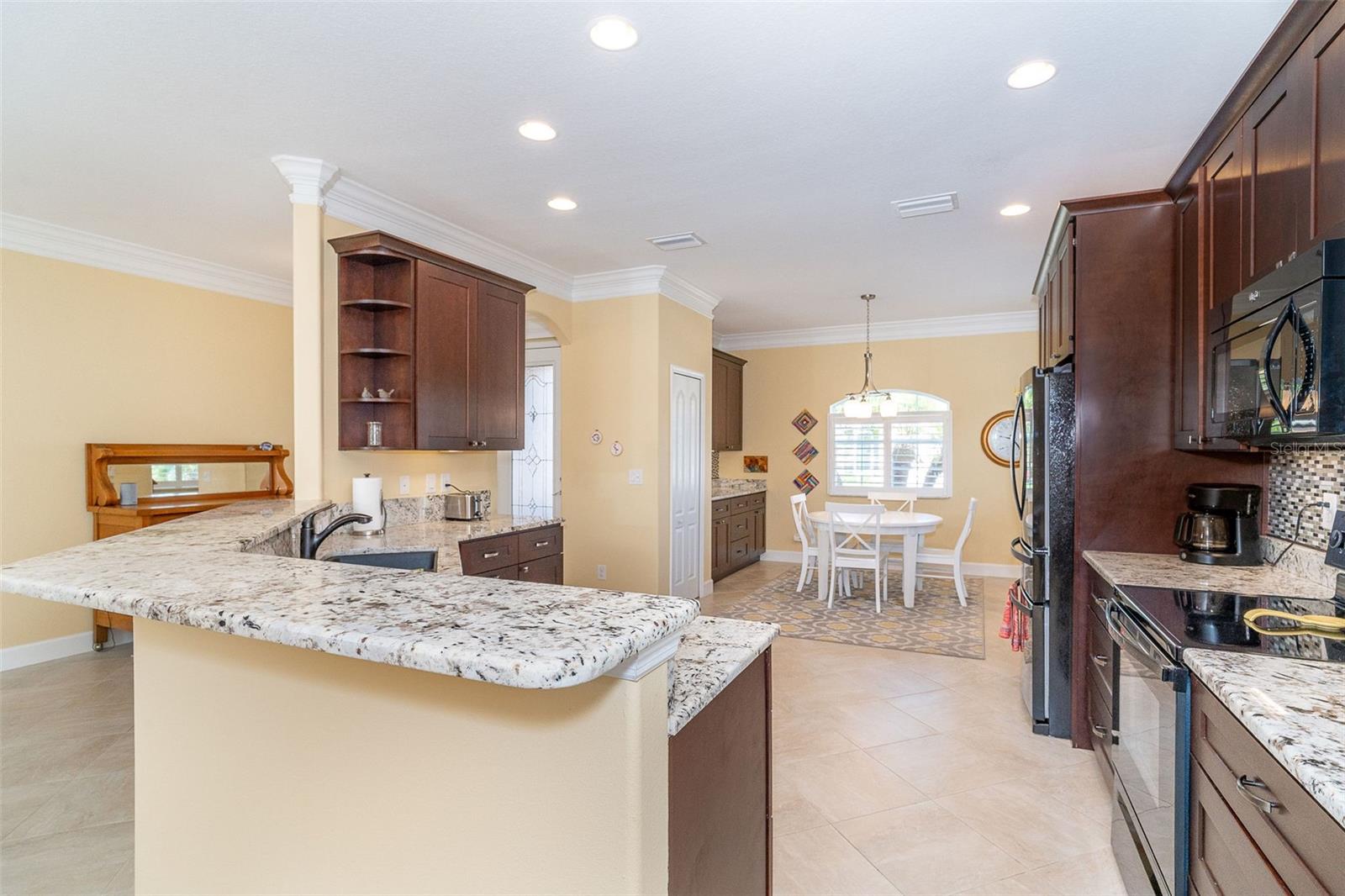 Image 7 of 38 For 278 Crystal River Drive