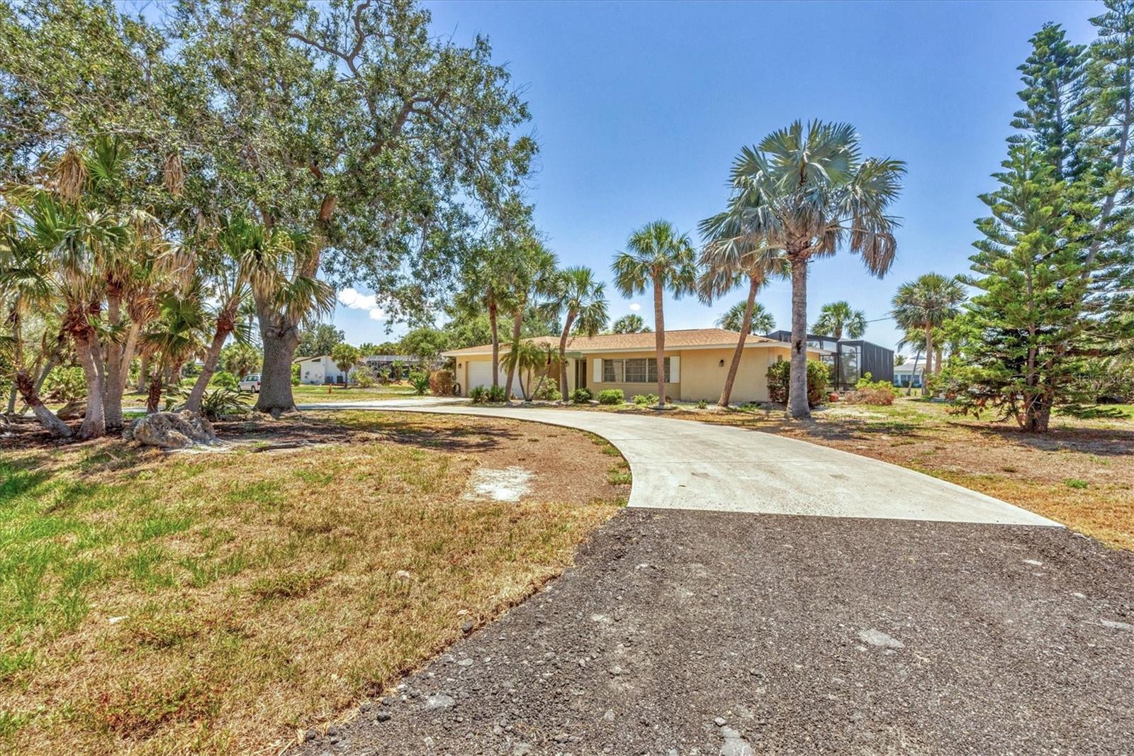Image 8 of 50 For 500 Green Dolphin Drive S