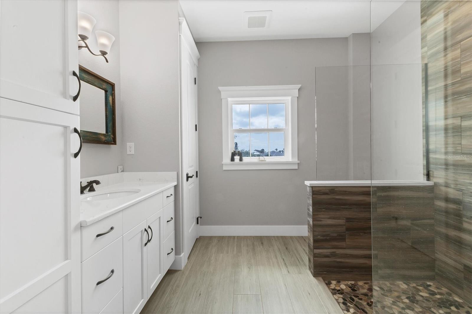 Image 37 of 60 For 565 Green Dolphin Drive S
