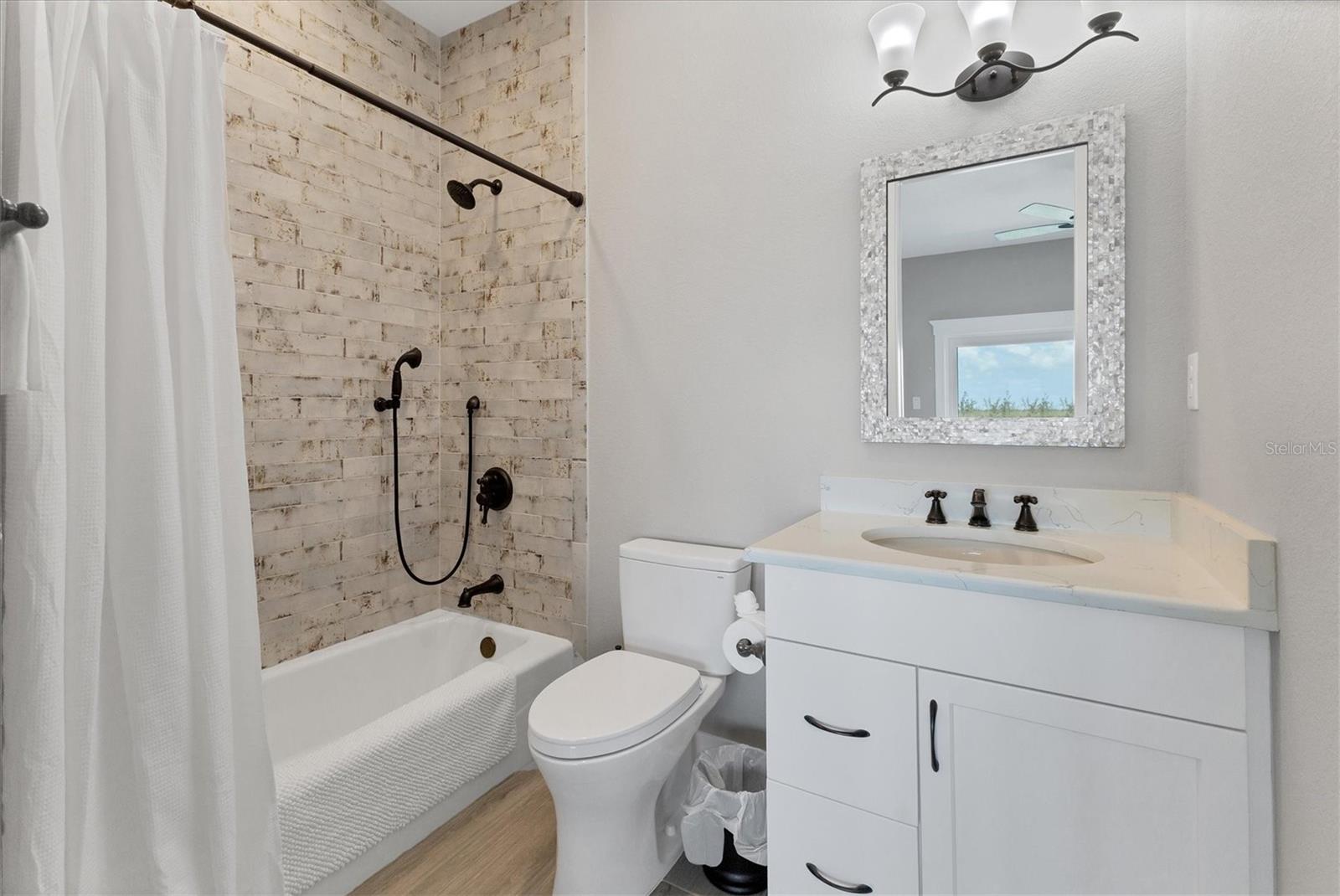 Image 45 of 60 For 565 Green Dolphin Drive S