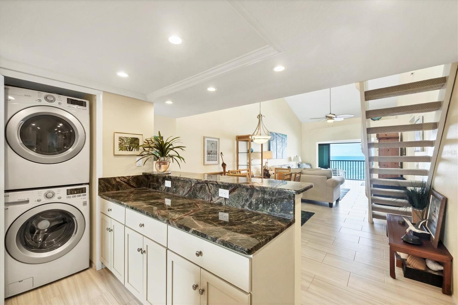 Image 13 of 30 For 2700 Beach Road B205