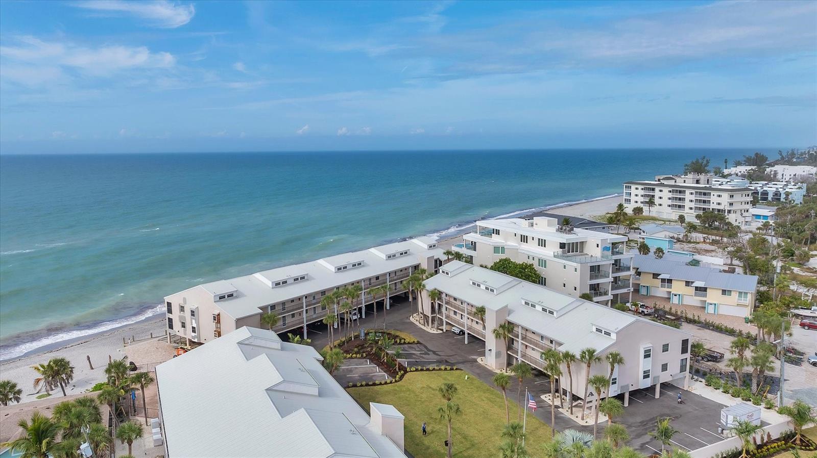 Image 39 of 42 For 2700 Beach Road B205