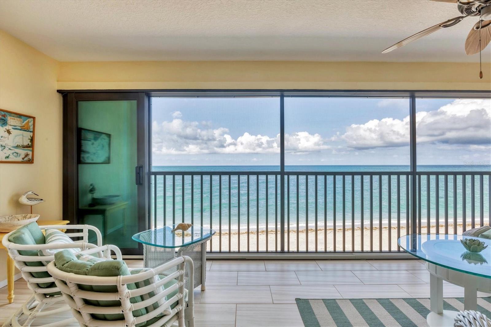 Image 4 of 30 For 2700 Beach Road B205