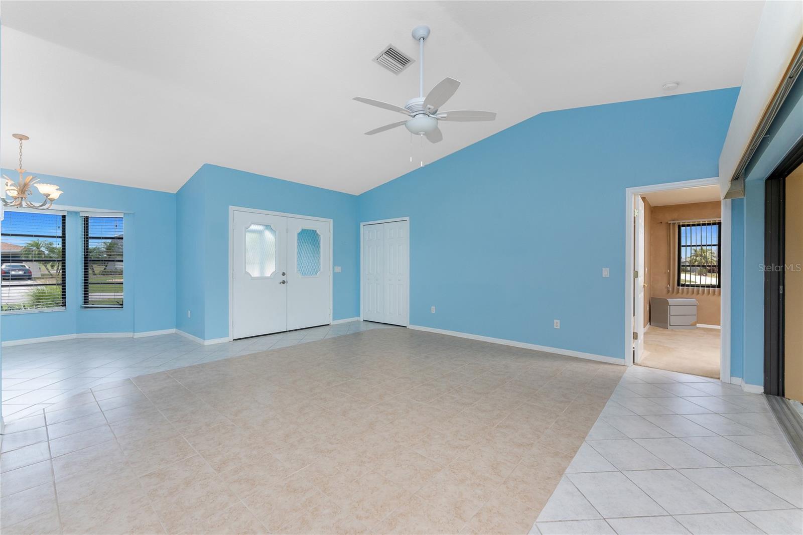Image 7 of 54 For 23 Bunker Circle