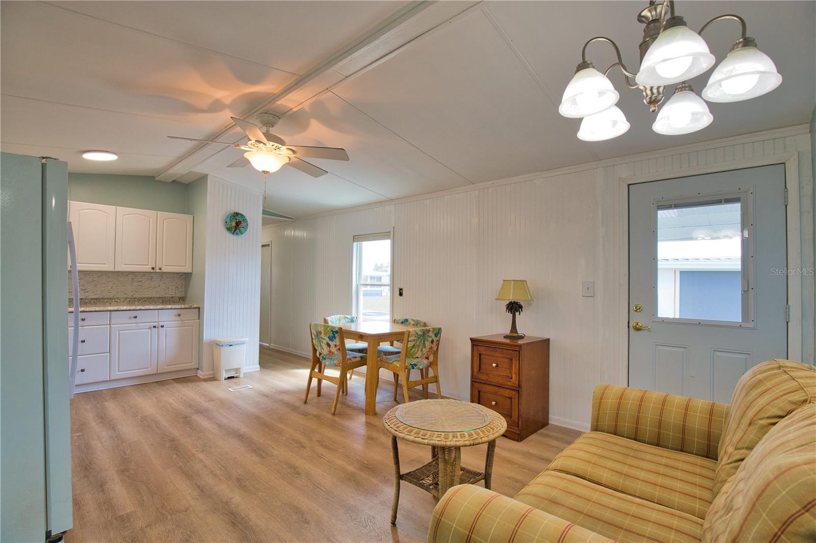 Image 15 of 53 For 7389 Petula Avenue